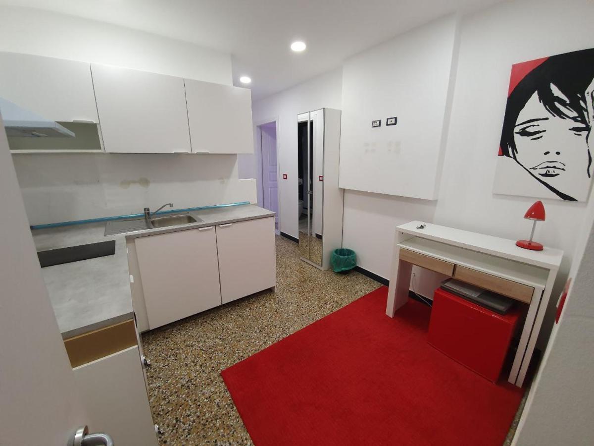 Varazze Suite Sauna E Hammam Ngoại thất bức ảnh